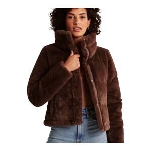 Abercrombie & Fitch Faux Fur Mini Puffer Size Large Cropped Statement Coat